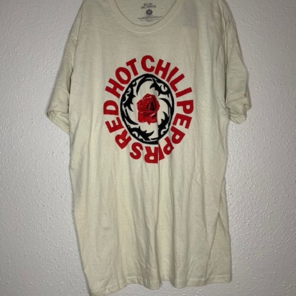 Red Hot Chili Peppers T-shirt Size 2X